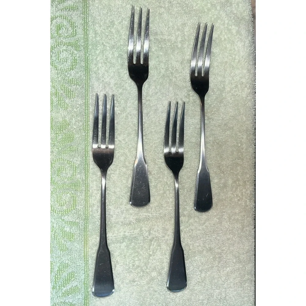 Oneida Stainless MINUTE MAN COLONIAL BOSTON 3 Tine Satin 7.5
